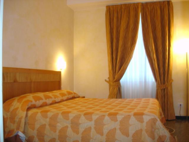Villa Imperiale Hotel Spotorno Buitenkant foto