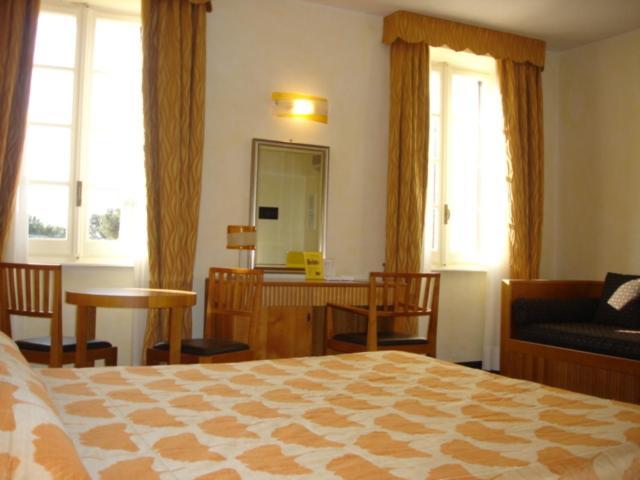 Villa Imperiale Hotel Spotorno Buitenkant foto
