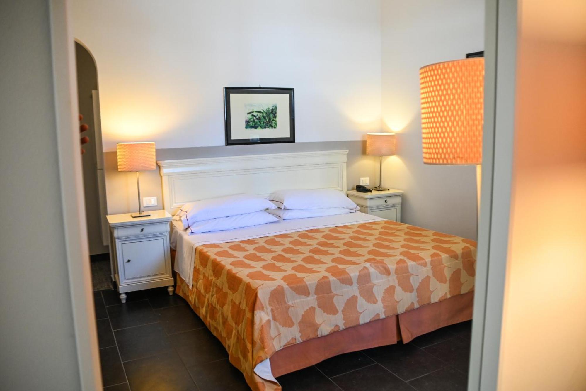 Villa Imperiale Hotel Spotorno Buitenkant foto